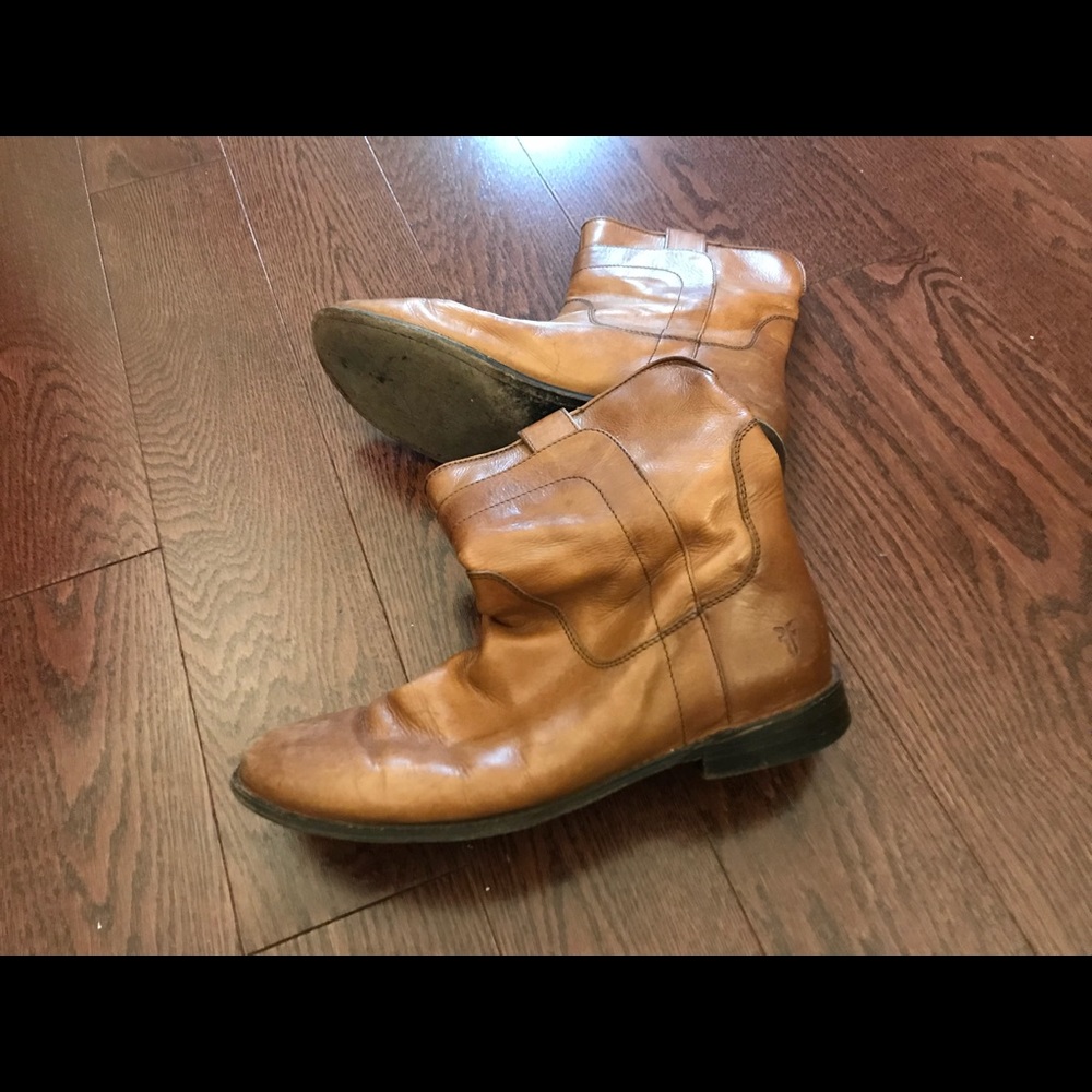 Frye boots size 9